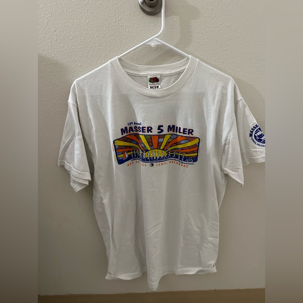 Masser 5 mile white tee